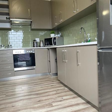 Dmn City At Merensky Apartment Windhoek Exteriör bild